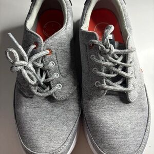 Women's Gray Sneakers